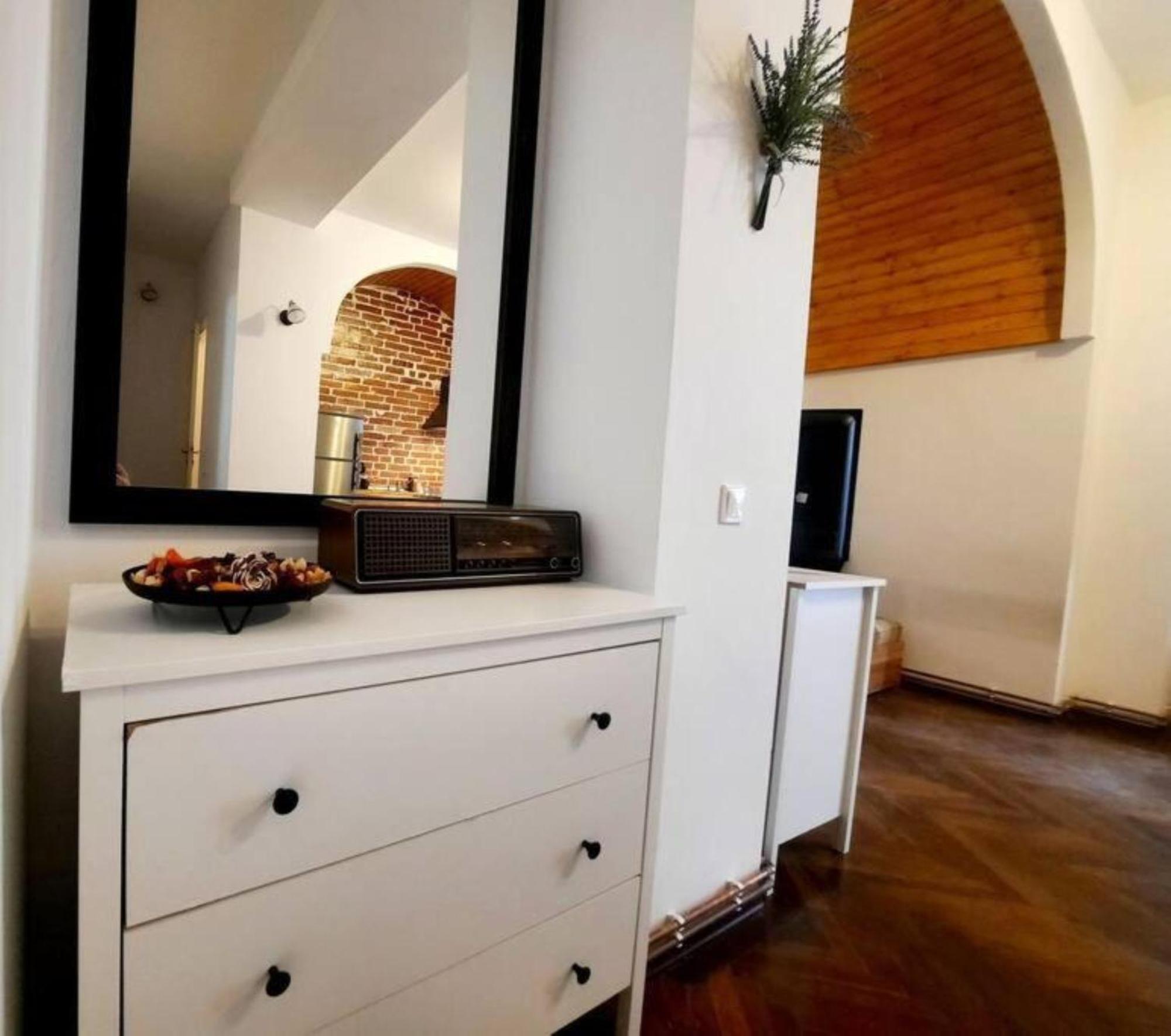 Timisoara Central 2 Bedroom Hotel Serviced Belle Vue Apart By The Park Exterior foto